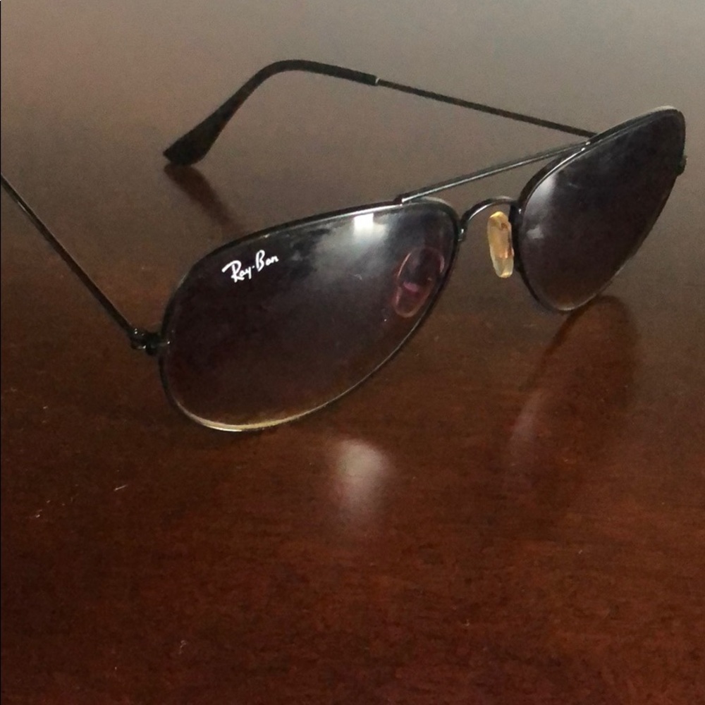 RAYBANS